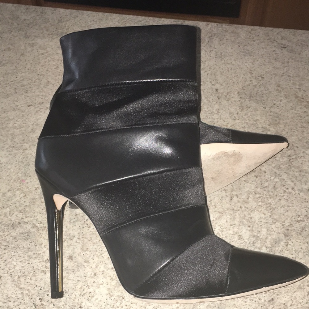 RACHEL ZOE REAL LEATHER N SATIN LEATHER SOLED BADAZZ STILETTO BOOTIES SI… - Picture 6 of 12